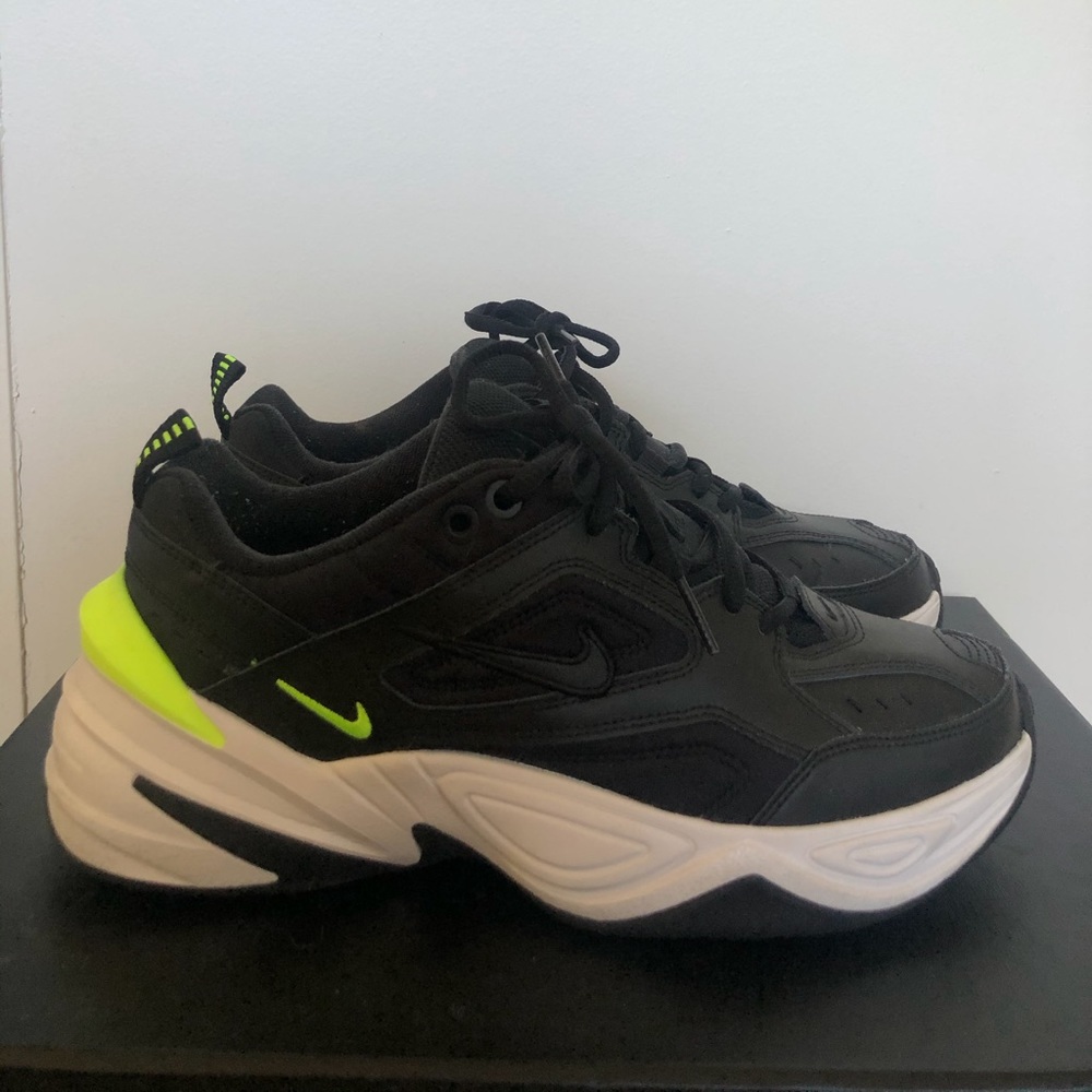 Nike workout, running, gym, lifestyle shoes